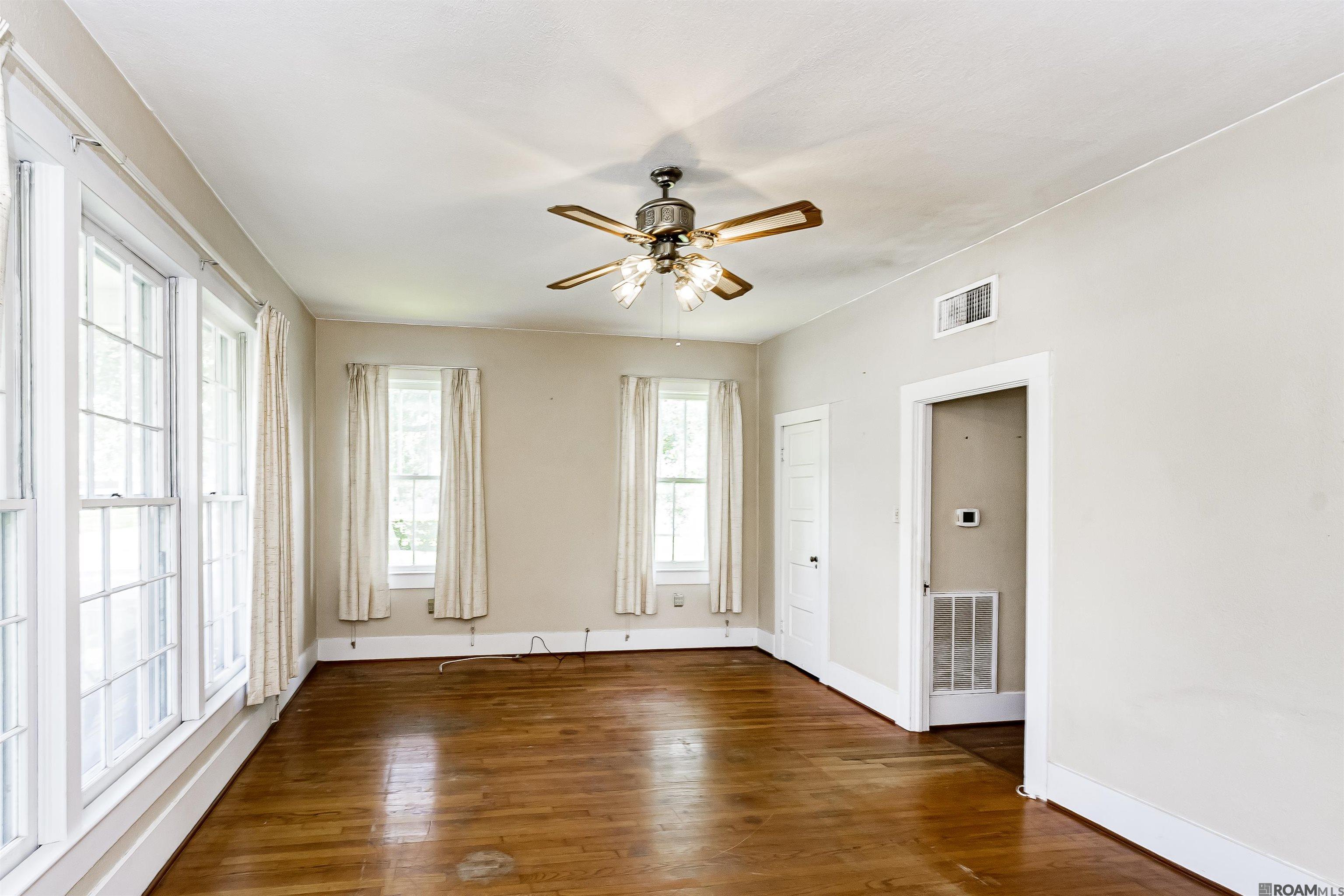1040 S Eugene St, Baton Rouge, Louisiana image 13