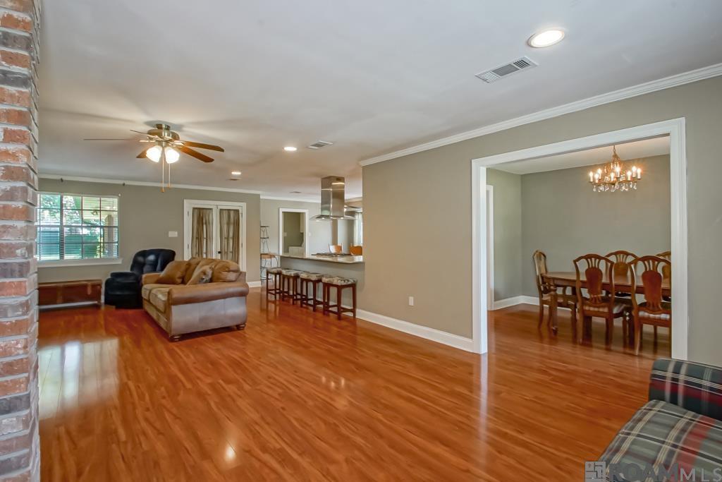 6146 Bridgeport Dr, Greenwell Springs, Louisiana image 6