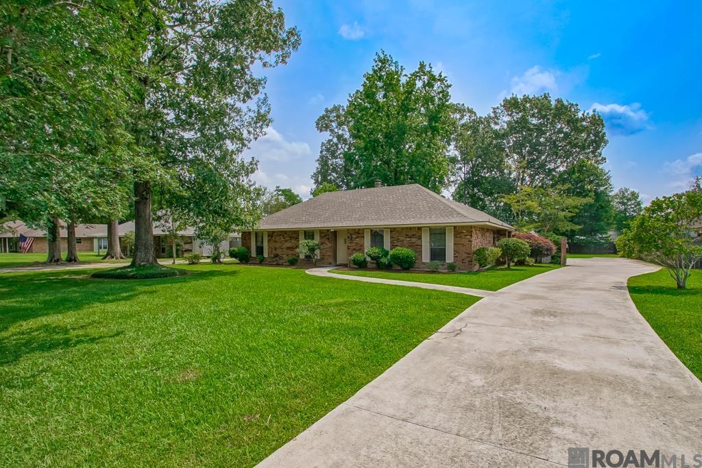 6146 Bridgeport Dr, Greenwell Springs, Louisiana image 2