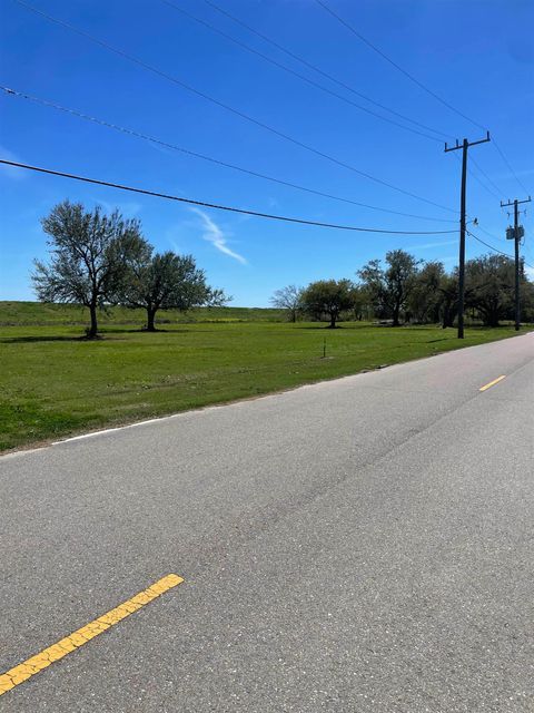Vacant Land For Sale - 2166 Hwy 55 (batture)<br/> Montegut, LA 70377