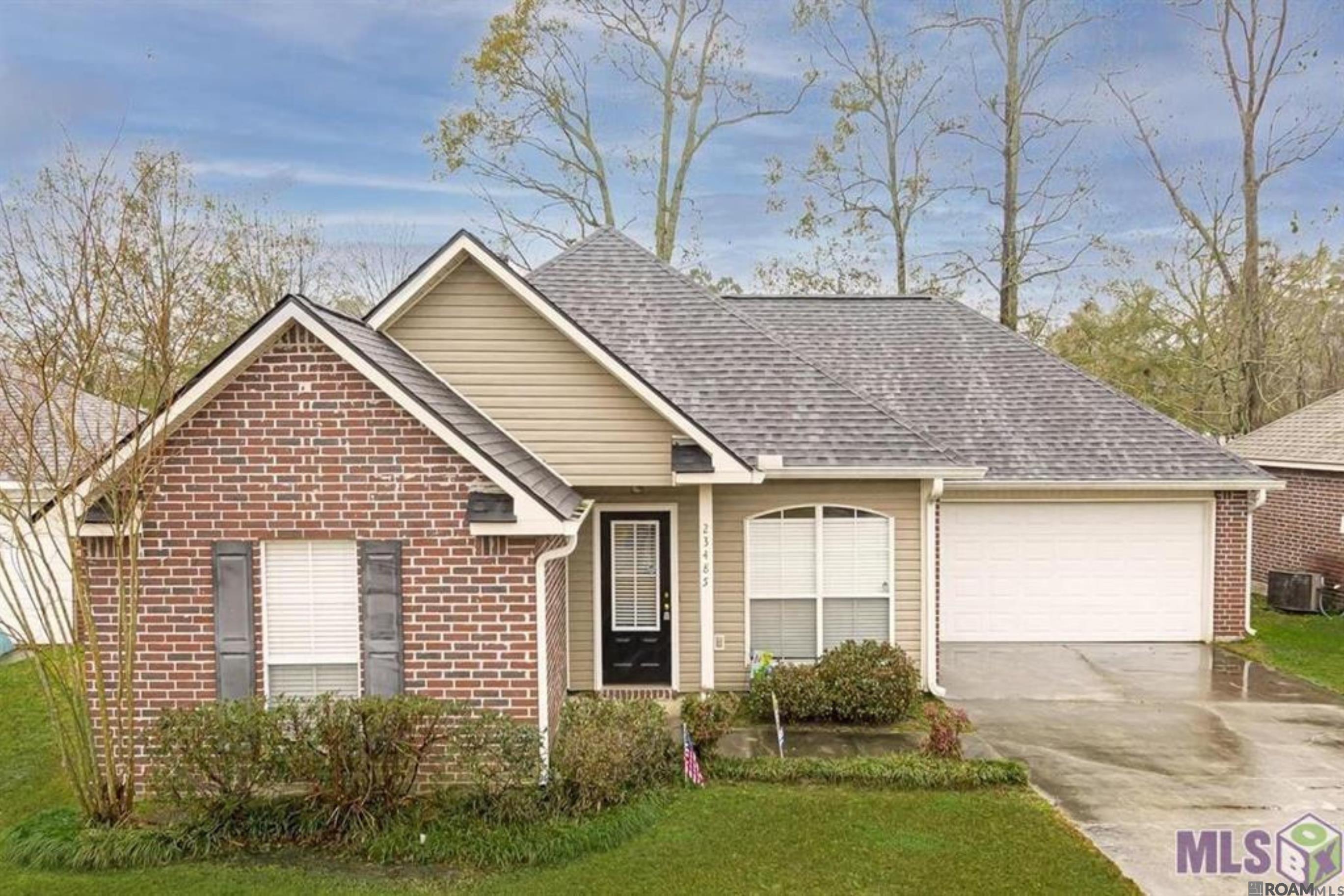 23485 Springhill Dr, Denham Springs, Louisiana image 1
