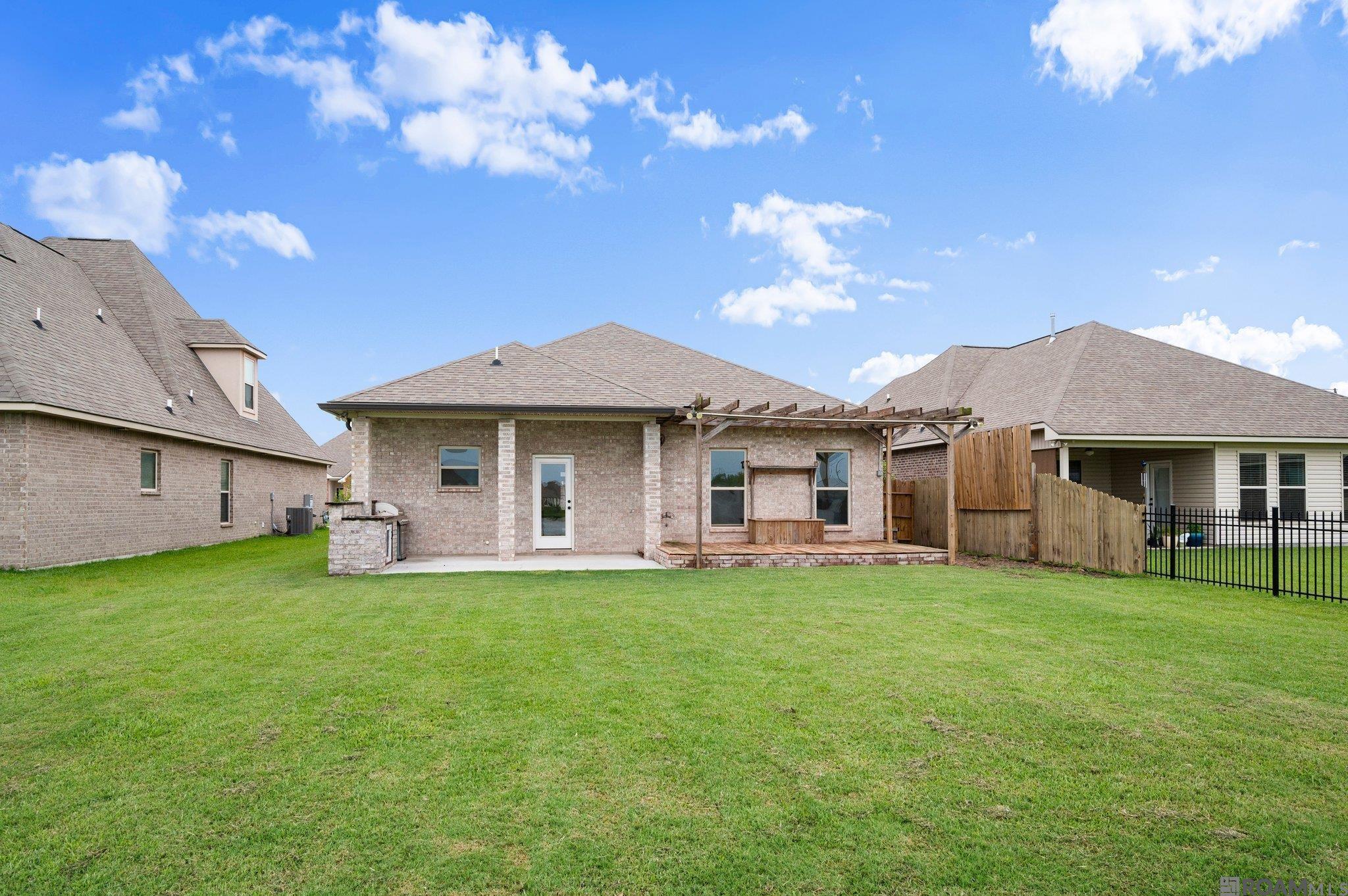 41315 Hackett Canal Dr, Gonzales, Louisiana image 20
