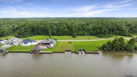 Vacant Land For Sale - 11512 River Highlands Drive<br/> St Amant, LA 70774