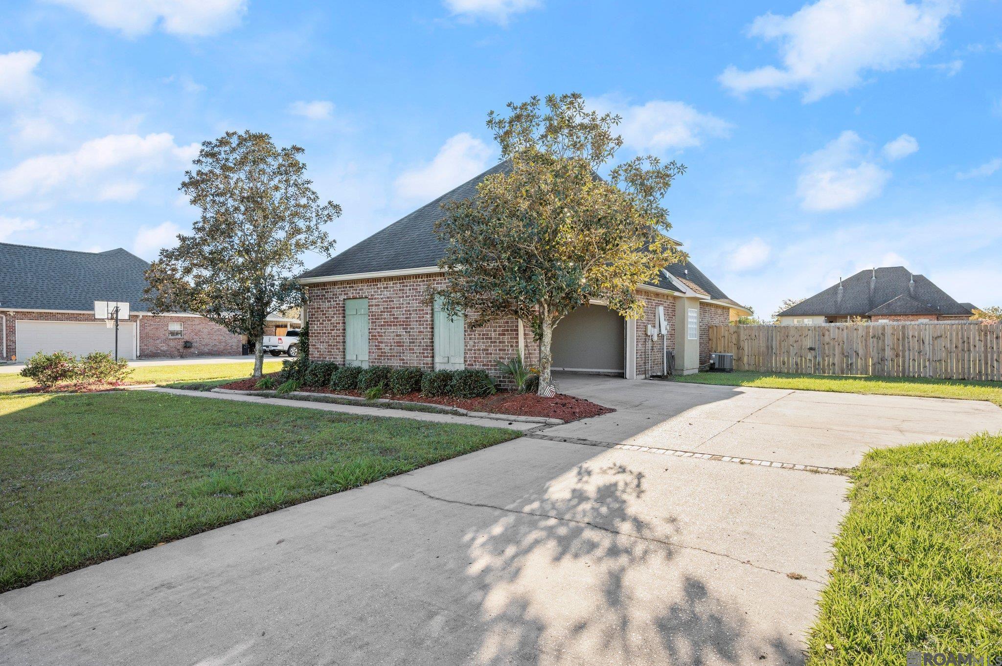 6251 Pelican Crossing Dr, Gonzales, Louisiana image 17