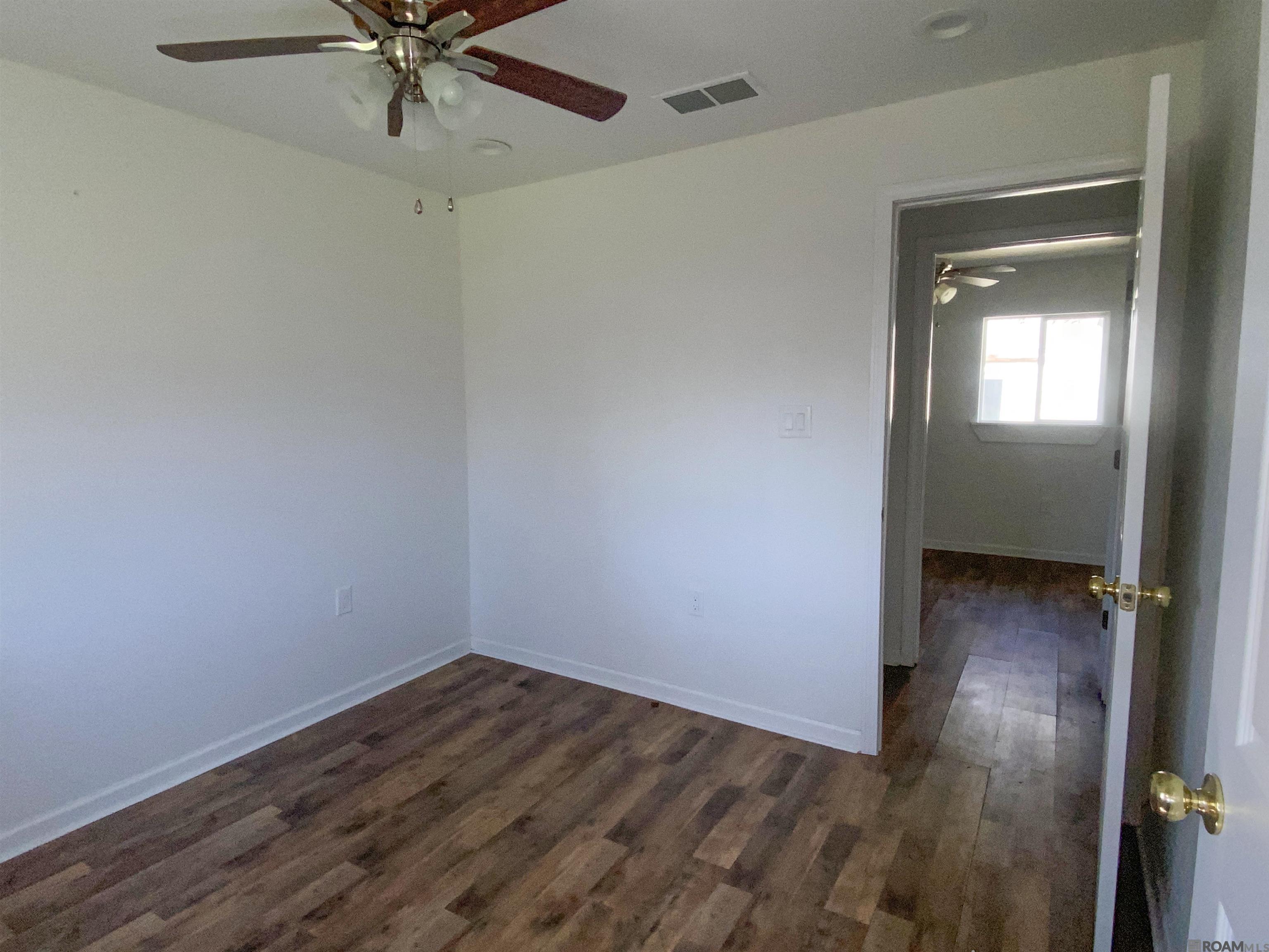 412 W Caroline St, Gonzales, Louisiana image 11
