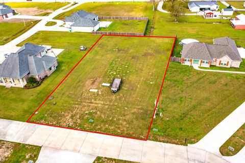 Vacant Land For Sale - 334 Bouverans Circle<br/> Lockport, LA 70374