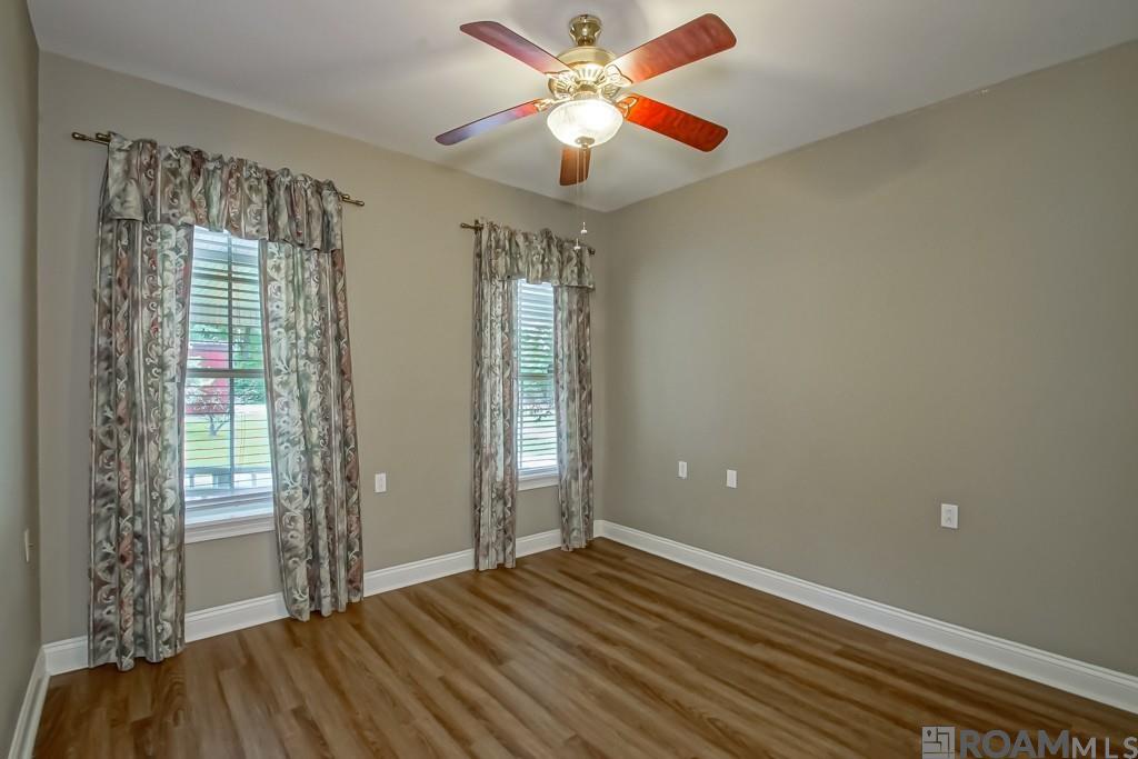 8142 Harris Rd, Denham Springs, Louisiana image 21