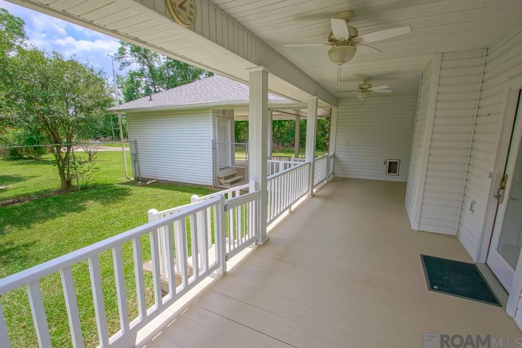 8142 Harris Rd, Denham Springs, Louisiana image 27