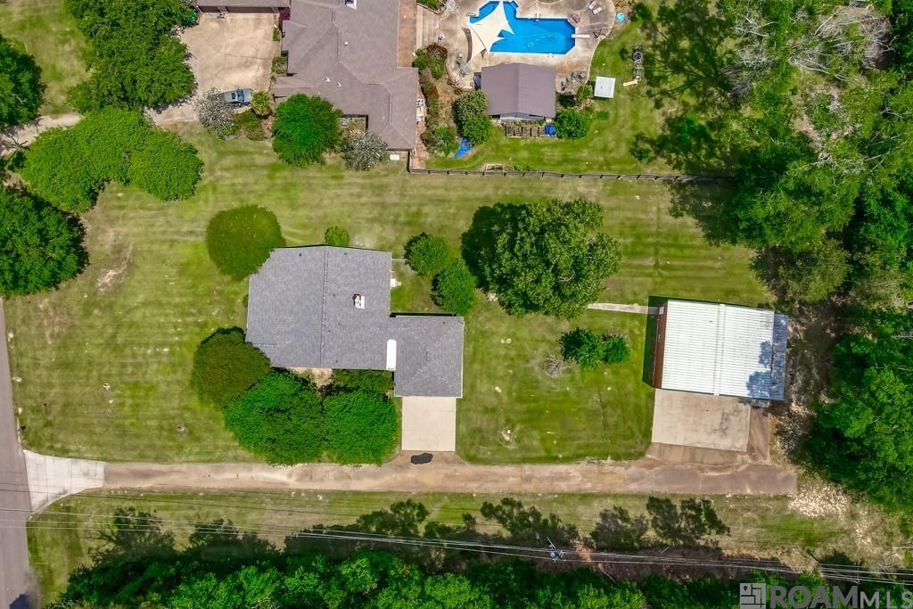8142 Harris Rd, Denham Springs, Louisiana image 37