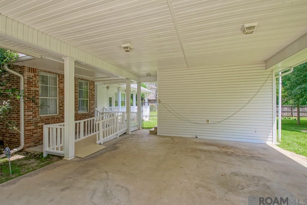 8142 Harris Rd, Denham Springs, Louisiana image 28