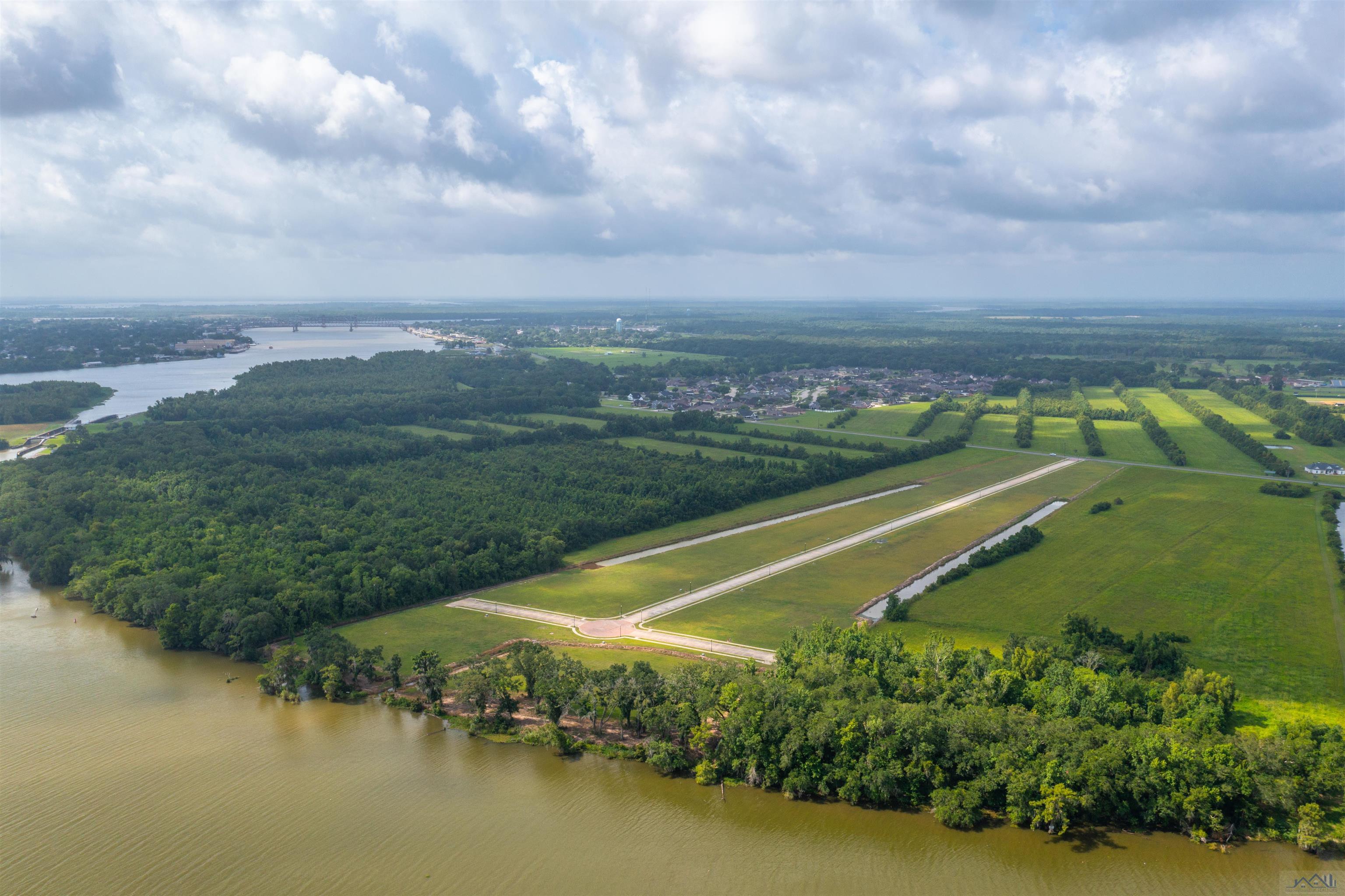 103 River Estates St, Berwick, Louisiana image 3