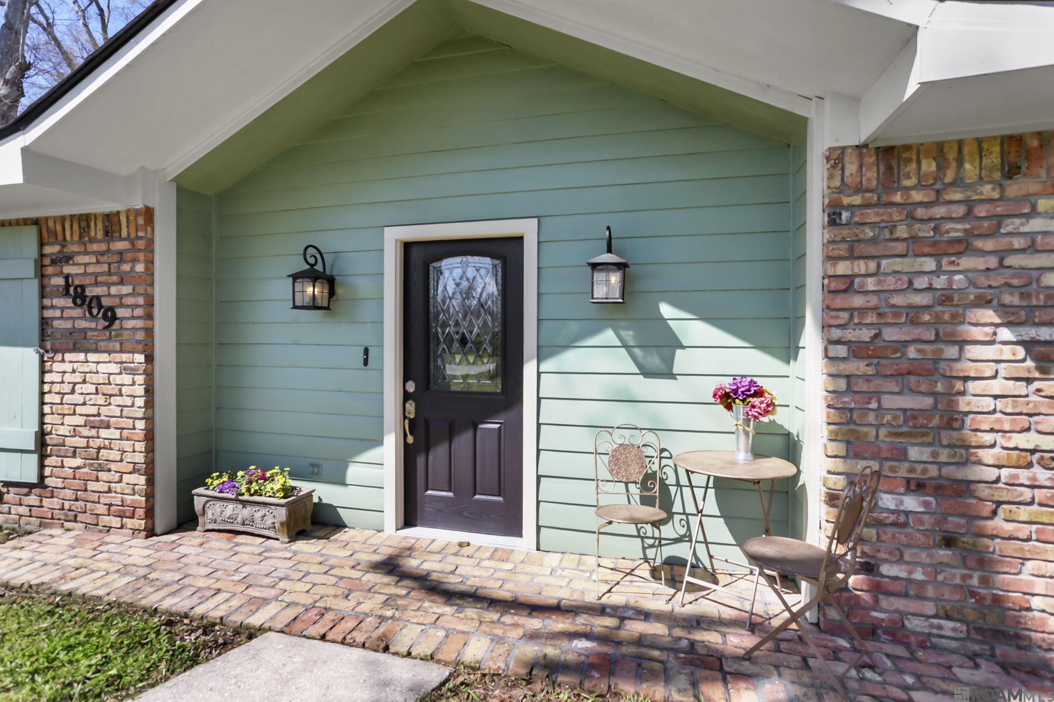 1809 S Houmas Ave, Gonzales, Louisiana image 3
