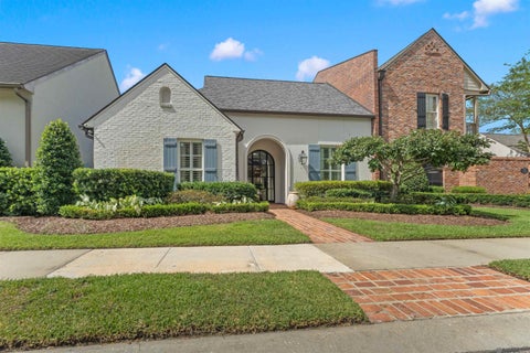 Townhouse For Sale - 2958 Bocage Lake Ct<br/> Baton Rouge, LA 70809