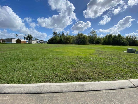 Vacant Land For Sale - 226 Derusso Street<br/> Houma, LA 70364