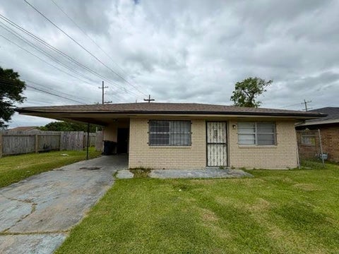Homes For Sale - 524 Ashlawn Street<br/> Houma, LA 70363