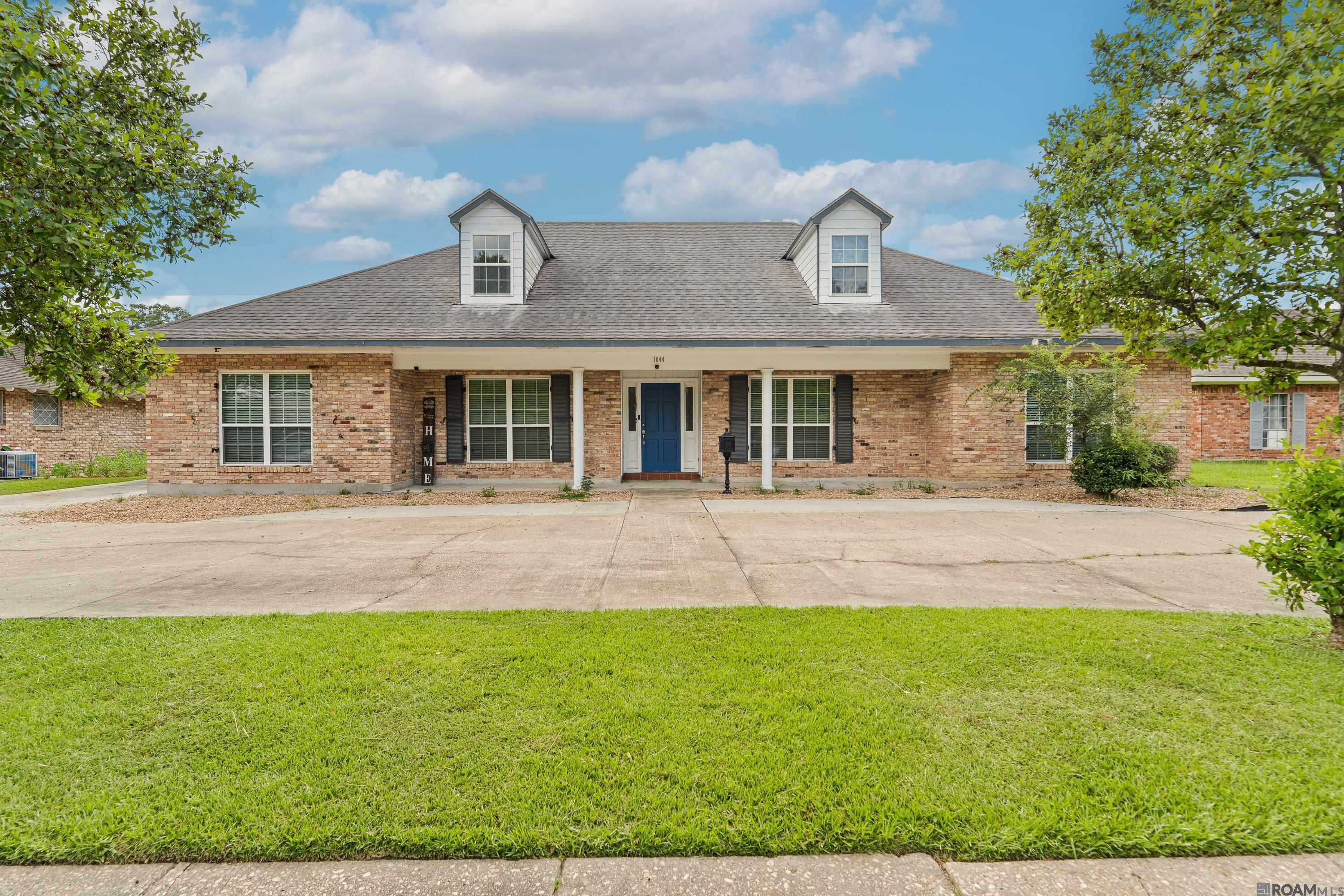 1044 S Sherwood Forest Blvd, Baton Rouge, Louisiana image 2