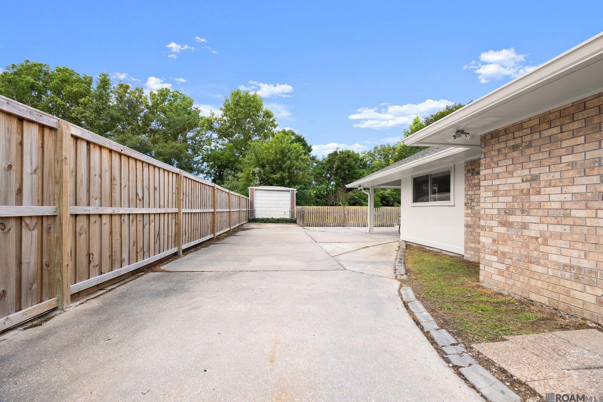 542 Ponderosa Dr, Baton Rouge, Louisiana image 4