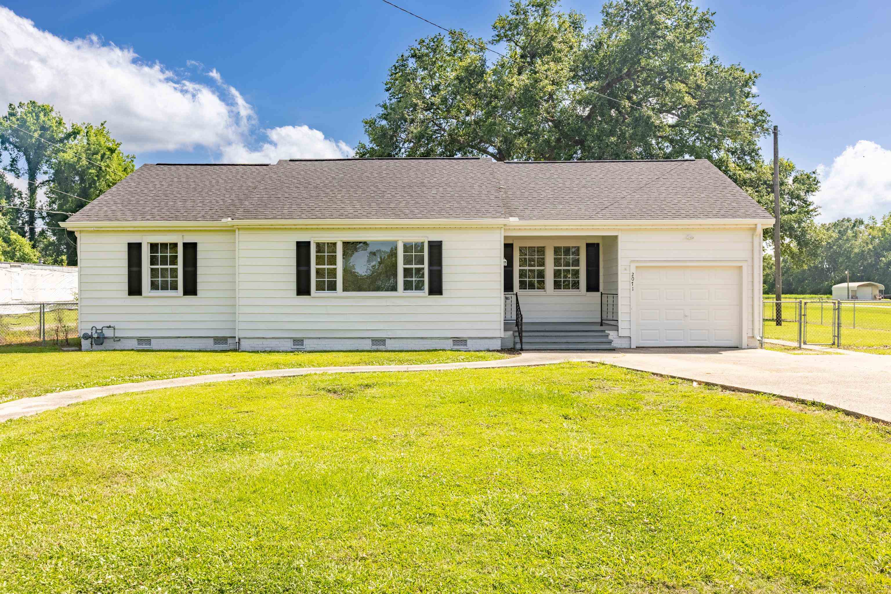 2071 Saint Mary St, Thibodaux, Louisiana image 1