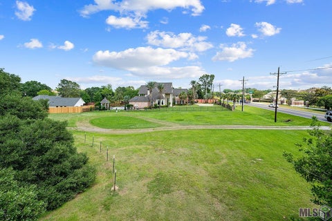 Vacant Land For Sale - LOT 2 Highland Rd<br/> Baton Rouge, LA 70810