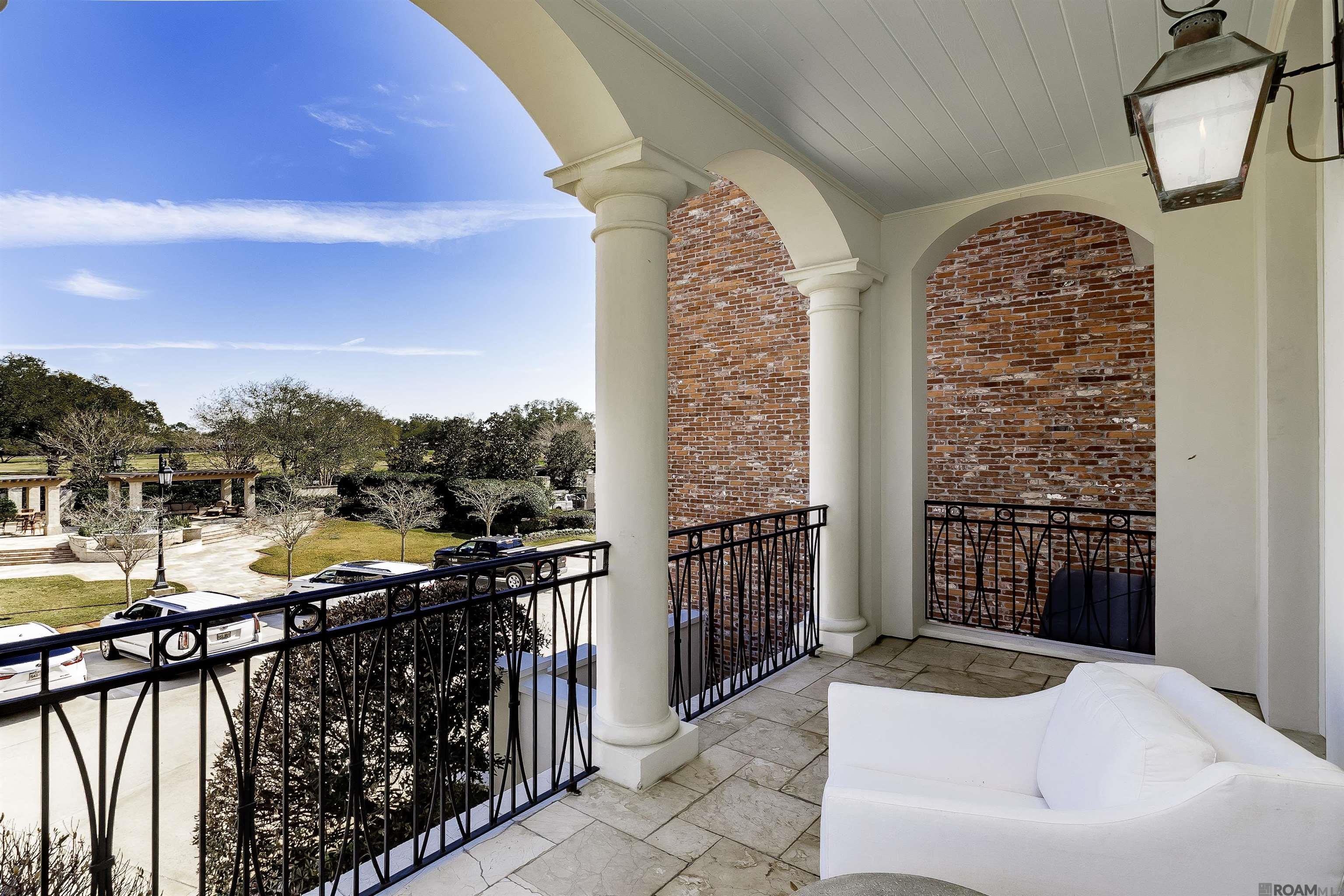 10 Country Club Place, Baton Rouge, Louisiana image 24