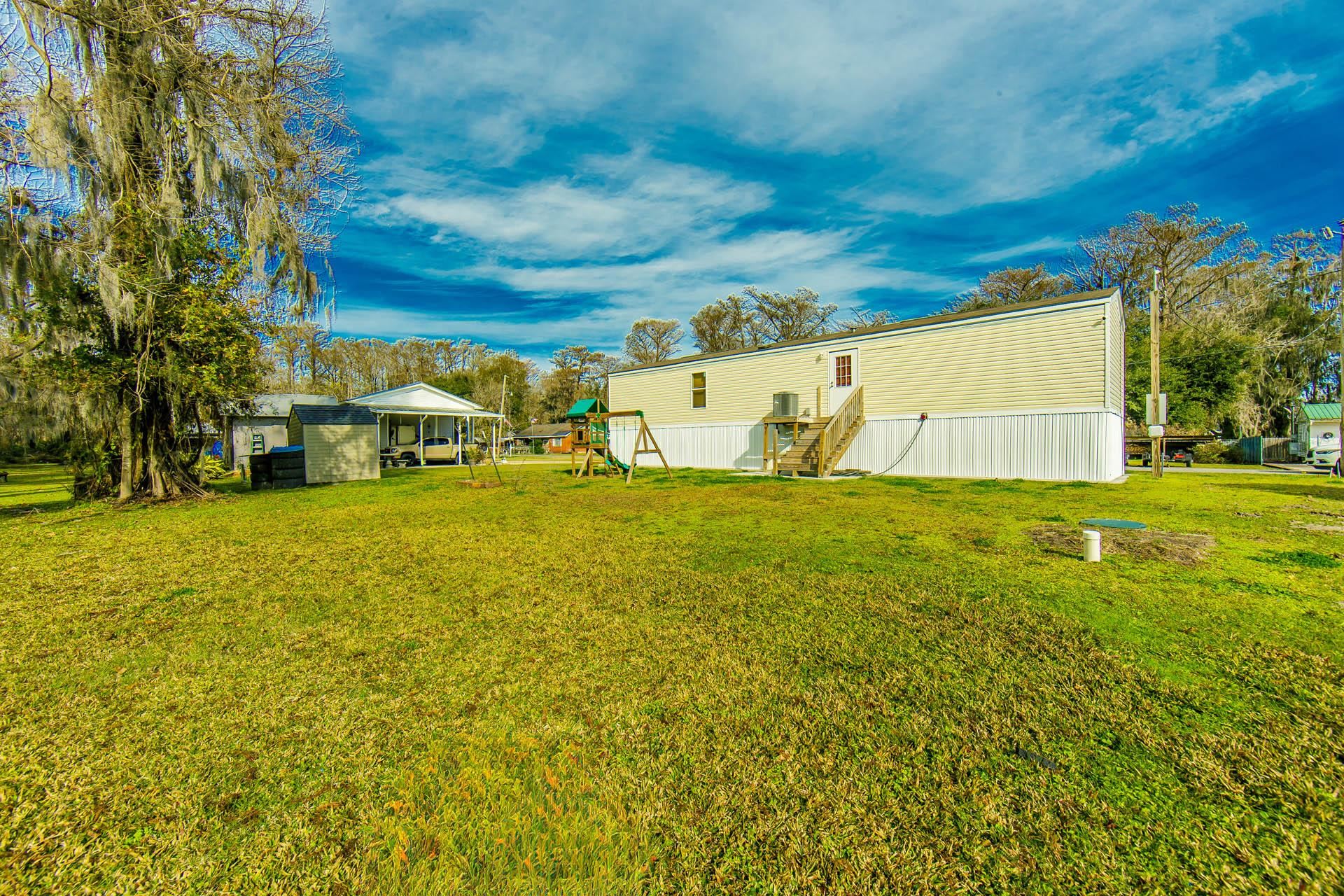 125 Landreau Drive, Kraemer, Louisiana image 2