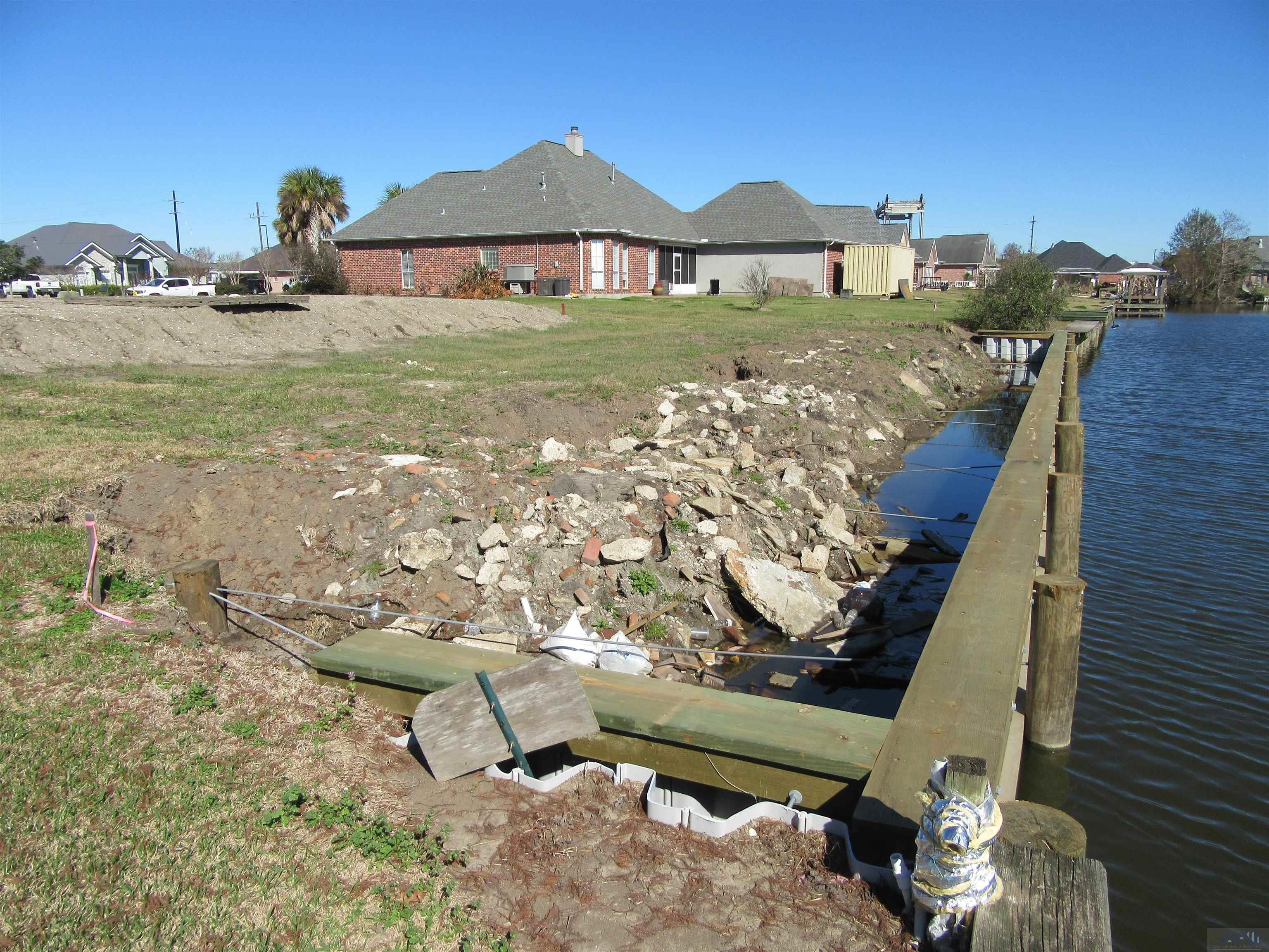 7728 Shrimpers Row, Dulac, Louisiana image 6