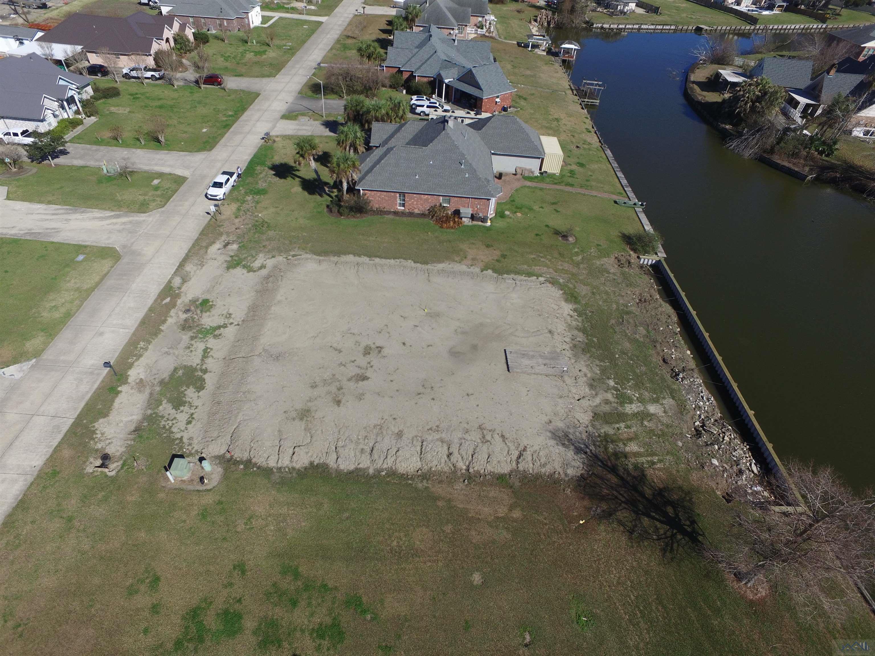 7728 Shrimpers Row, Dulac, Louisiana image 13