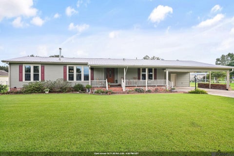 Homes For Sale - 38449 Charleston Rd<br/> Ascension County, Prairieville, LA 70769