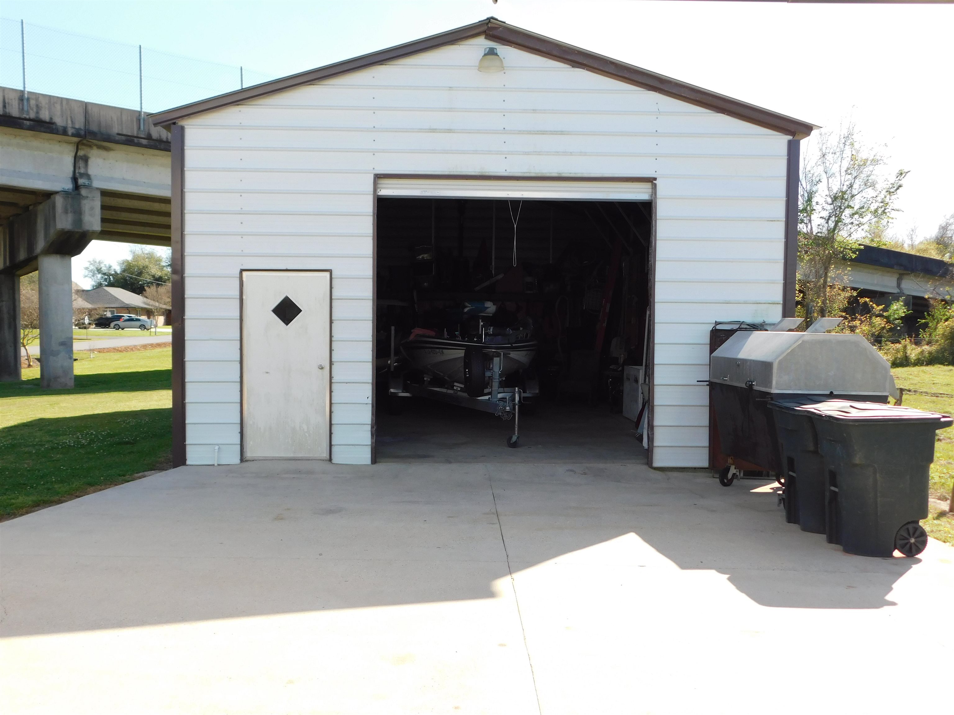 325 Buchanan St, Larose, Louisiana image 11