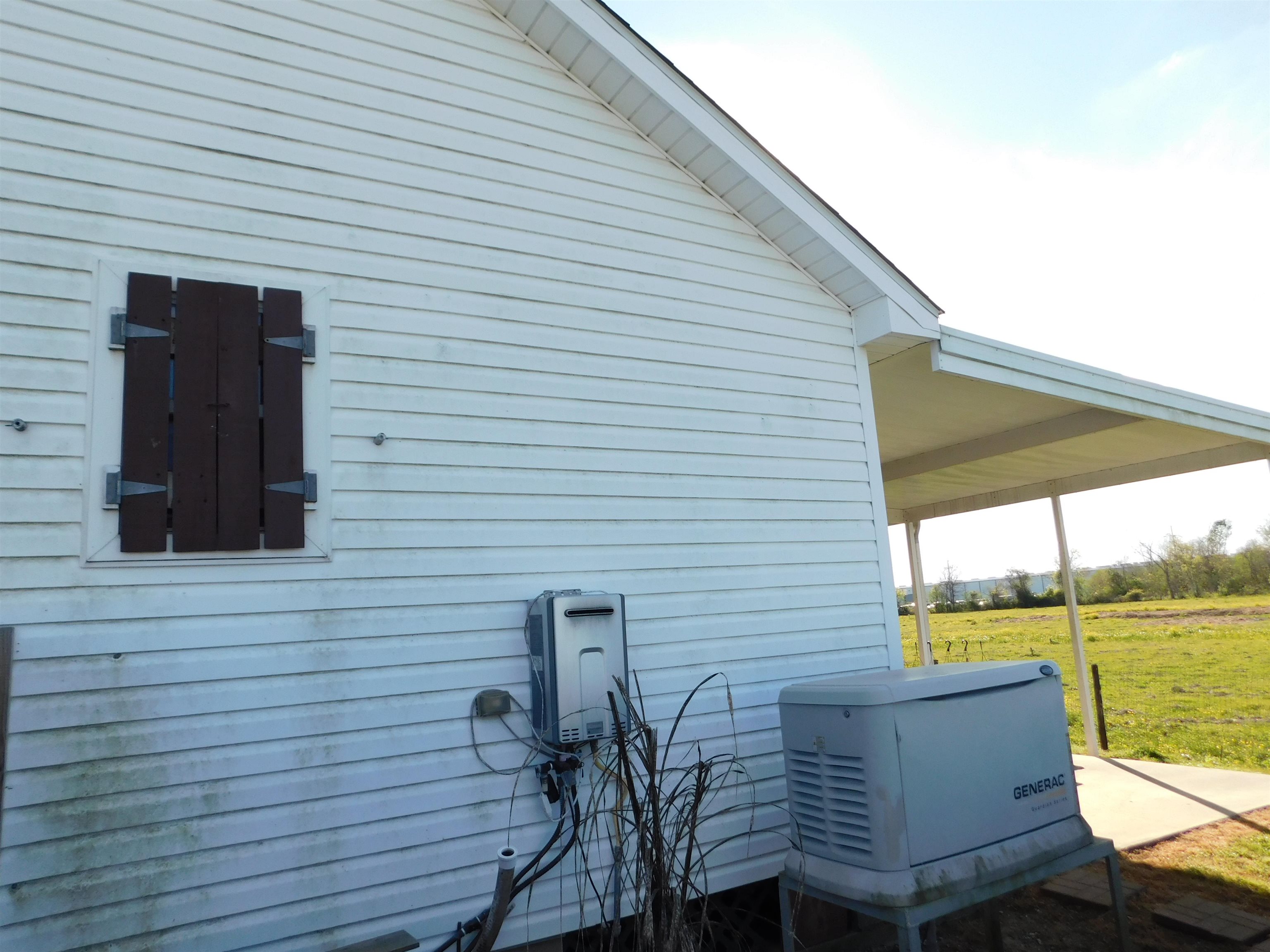 325 Buchanan St, Larose, Louisiana image 8