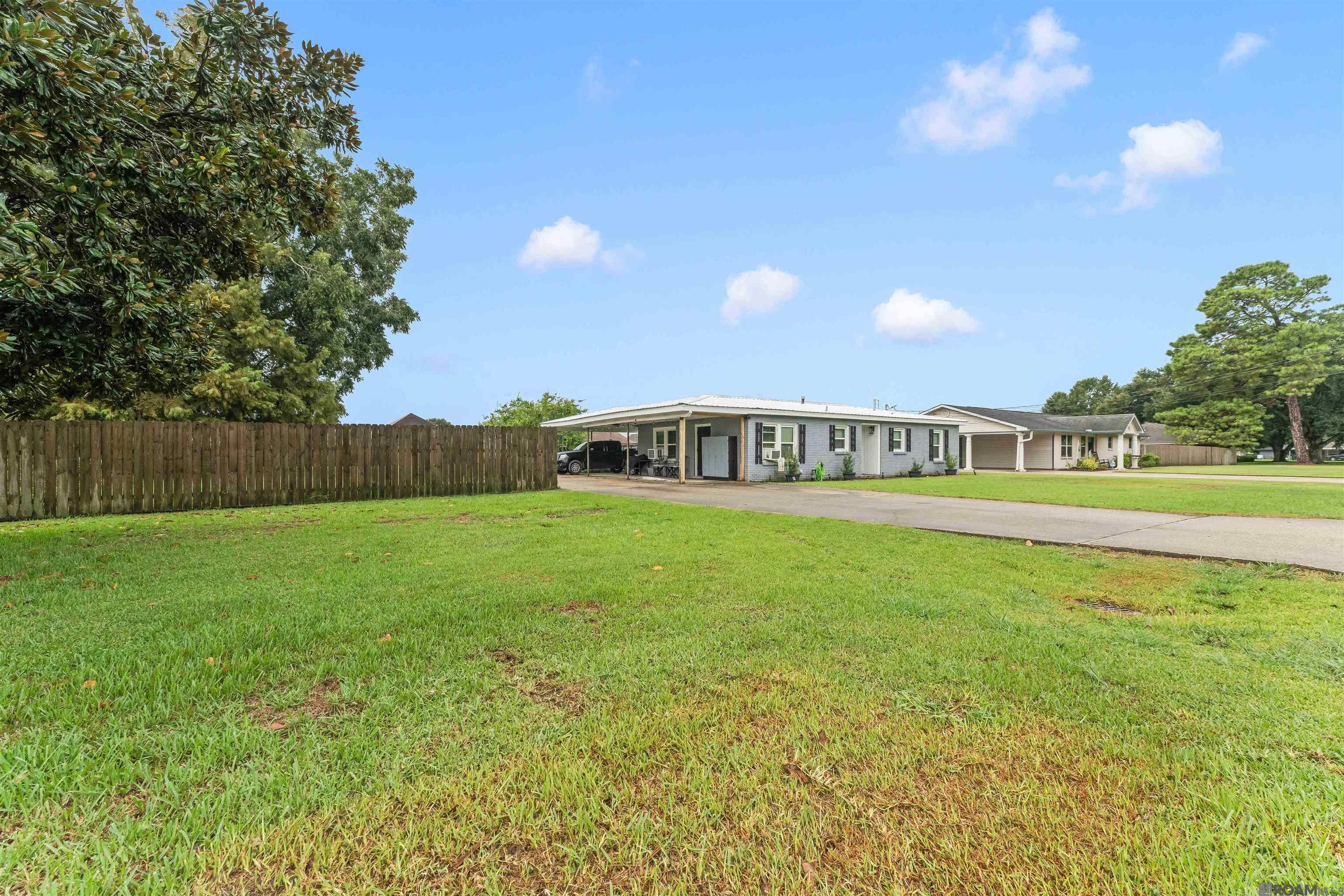 3651 Bird Heights Ave - Photo 2