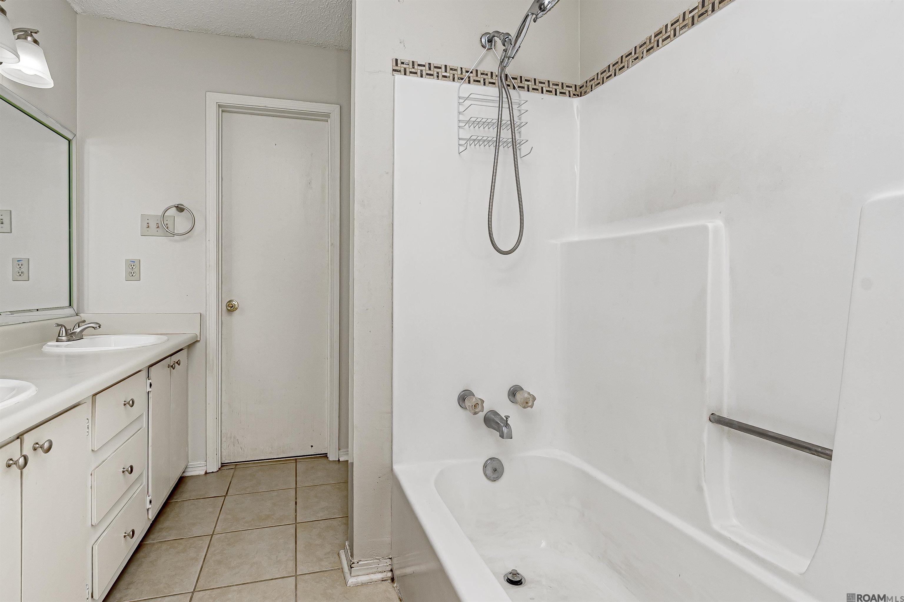 1738 Brightside Dr #A, Baton Rouge, Louisiana image 12