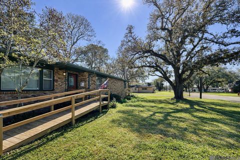 Homes For Sale - 58675 Delacroix Ave<br/> Iberville County, Plaquemine, LA 70764