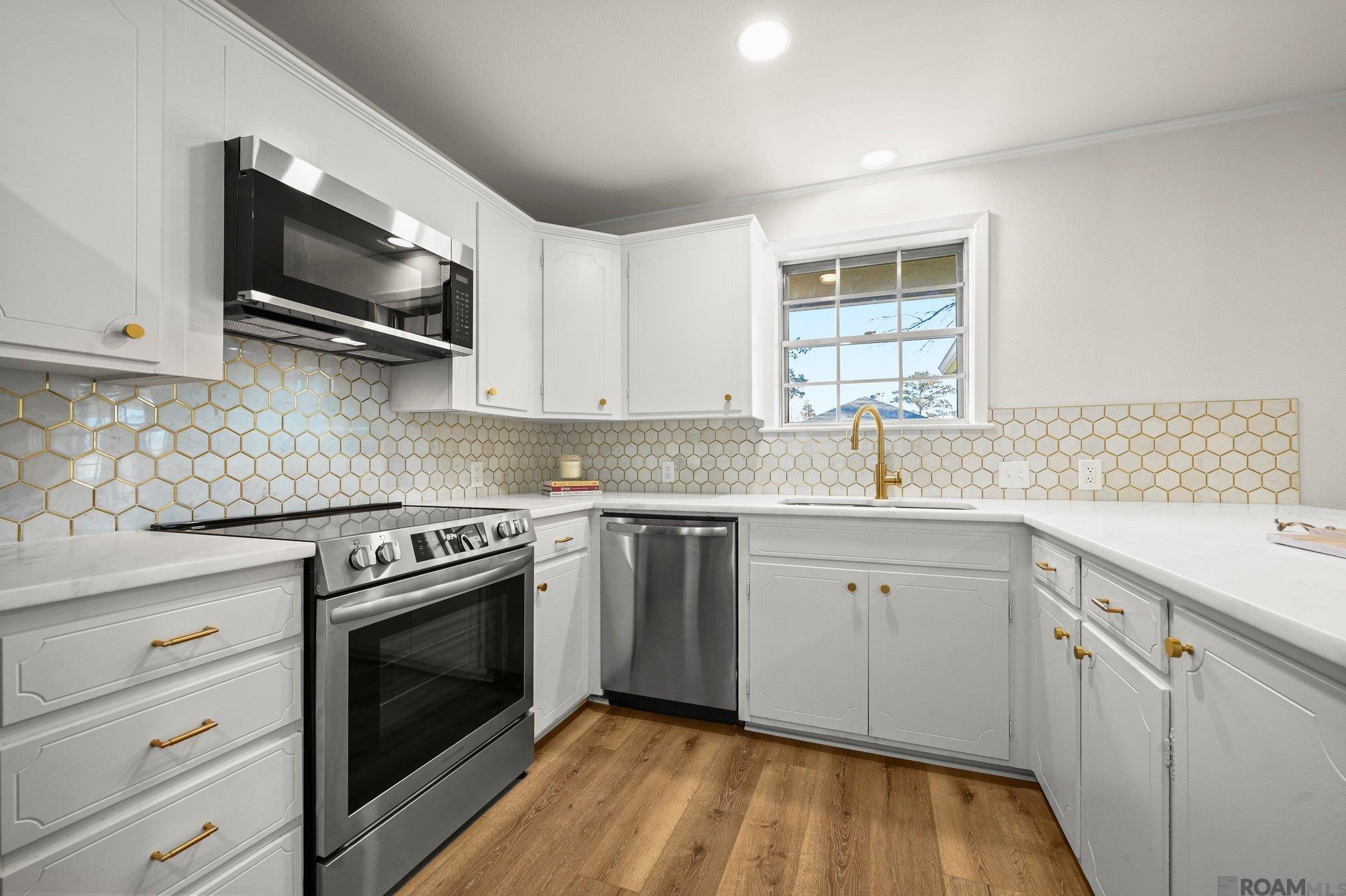 606 E Neal St, Gonzales, Louisiana image 2