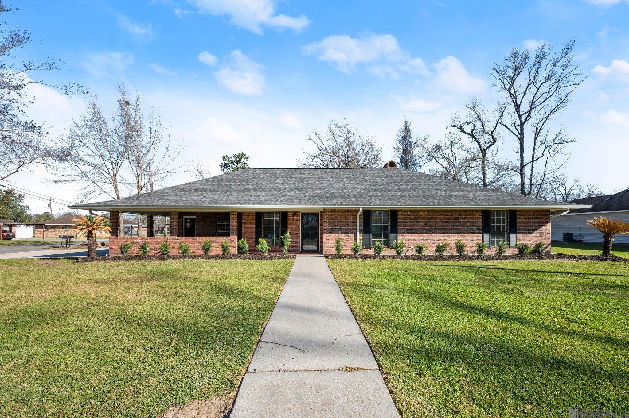 606 E Neal St, Gonzales, Louisiana image 1