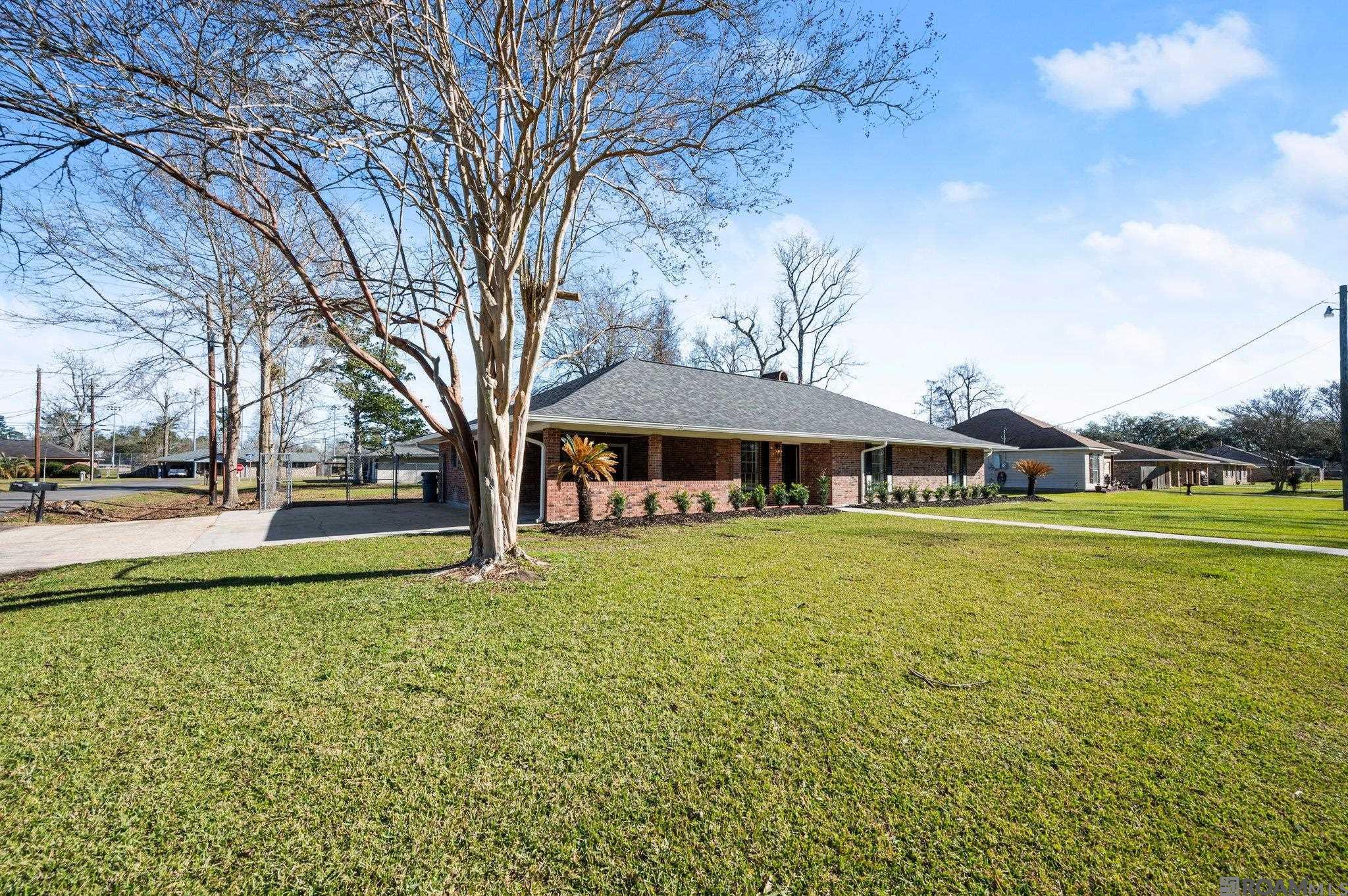 606 E Neal St, Gonzales, Louisiana image 24