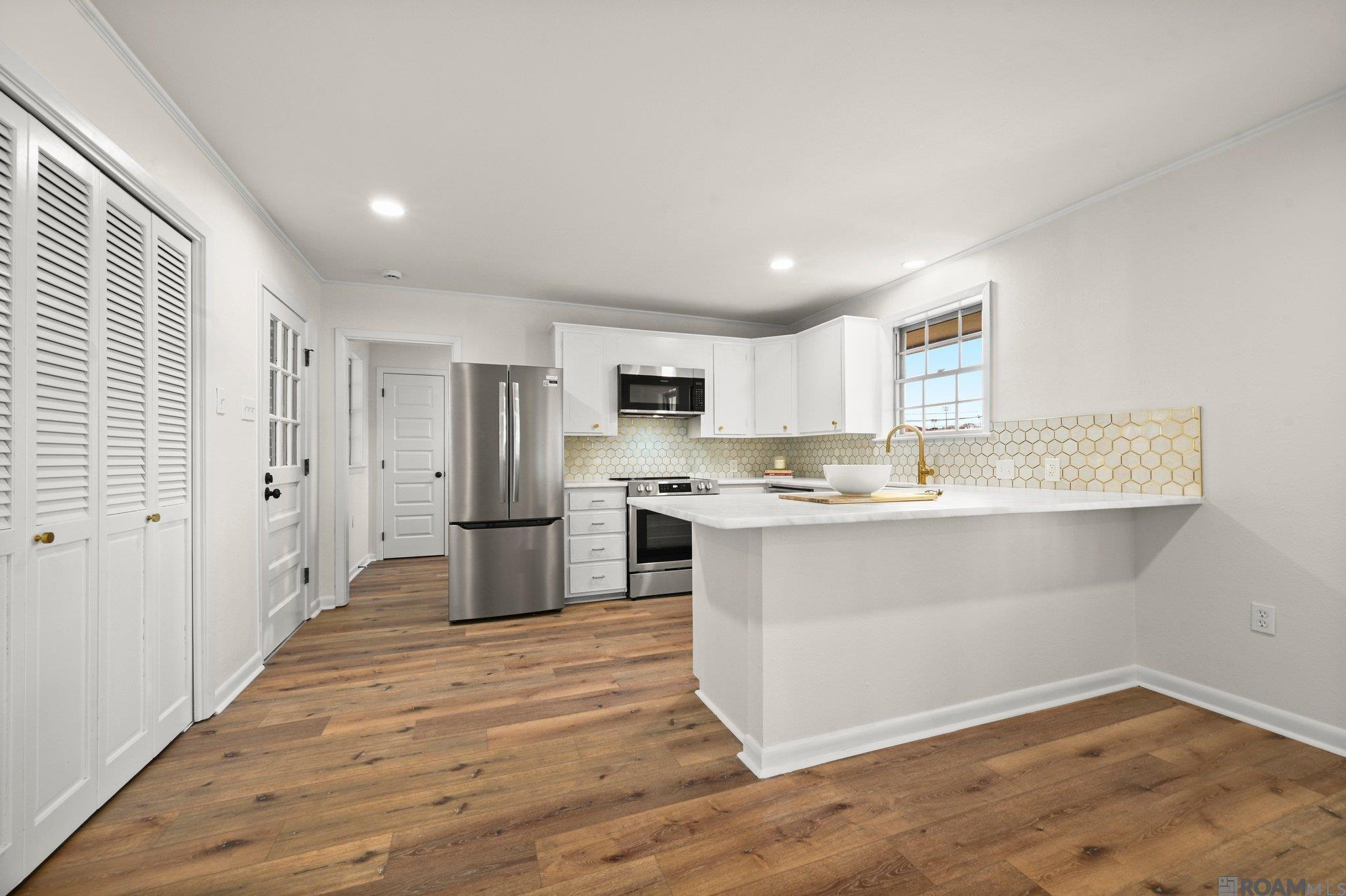 606 E Neal St, Gonzales, Louisiana image 3