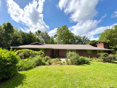Homes For Sale - 12814 Ventress Rd<br/> Pointe Coupee County, Ventress, LA 70783