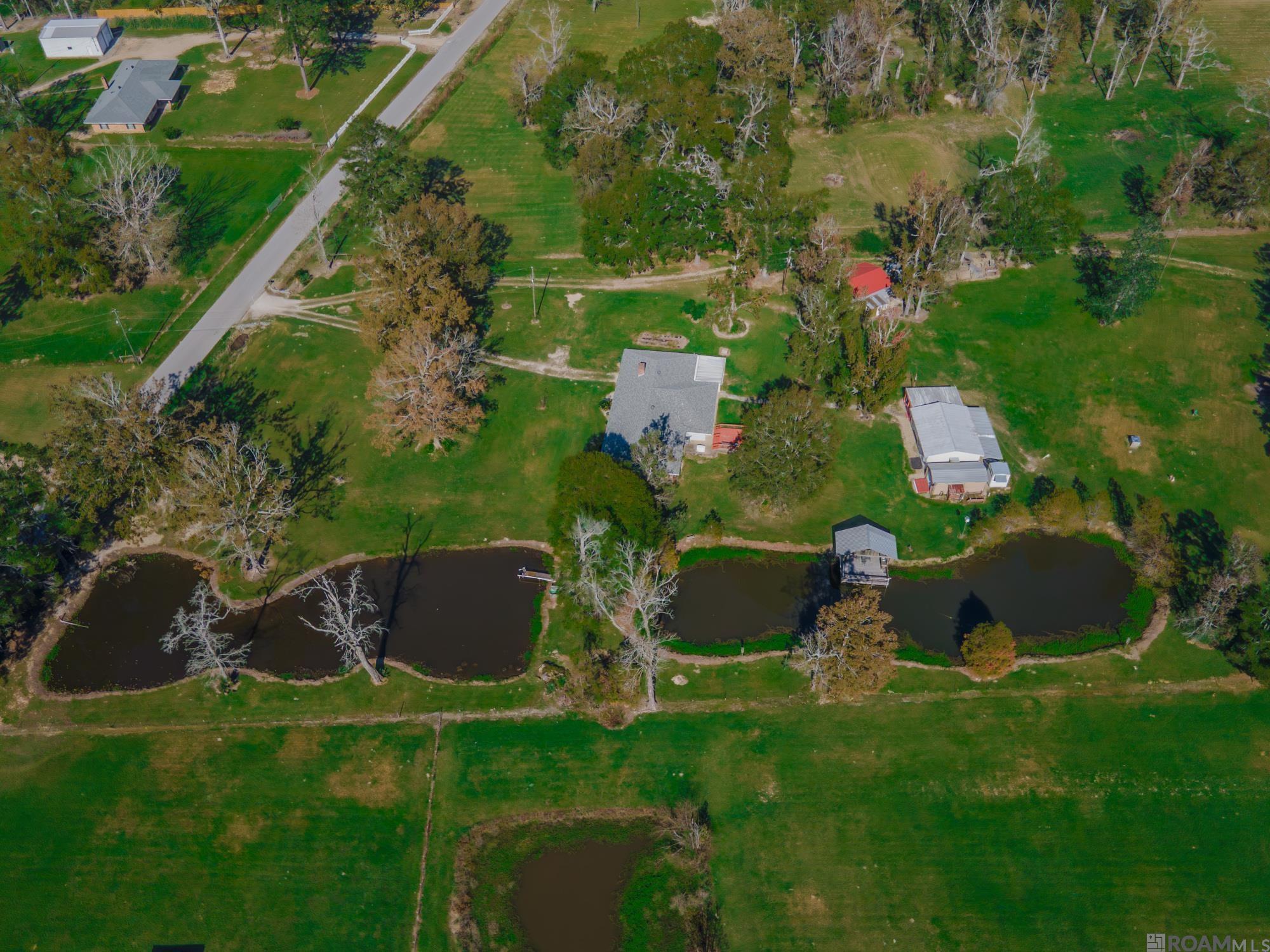 21090 Debbie Ln, Denham Springs, Louisiana image 48