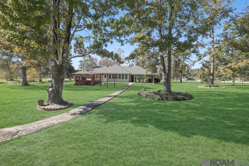21090 Debbie Ln, Denham Springs, Louisiana image 6