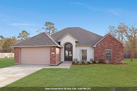 Homes For Sale - 22782 Greencliff Dr<br/> Denham Springs, LA 70726