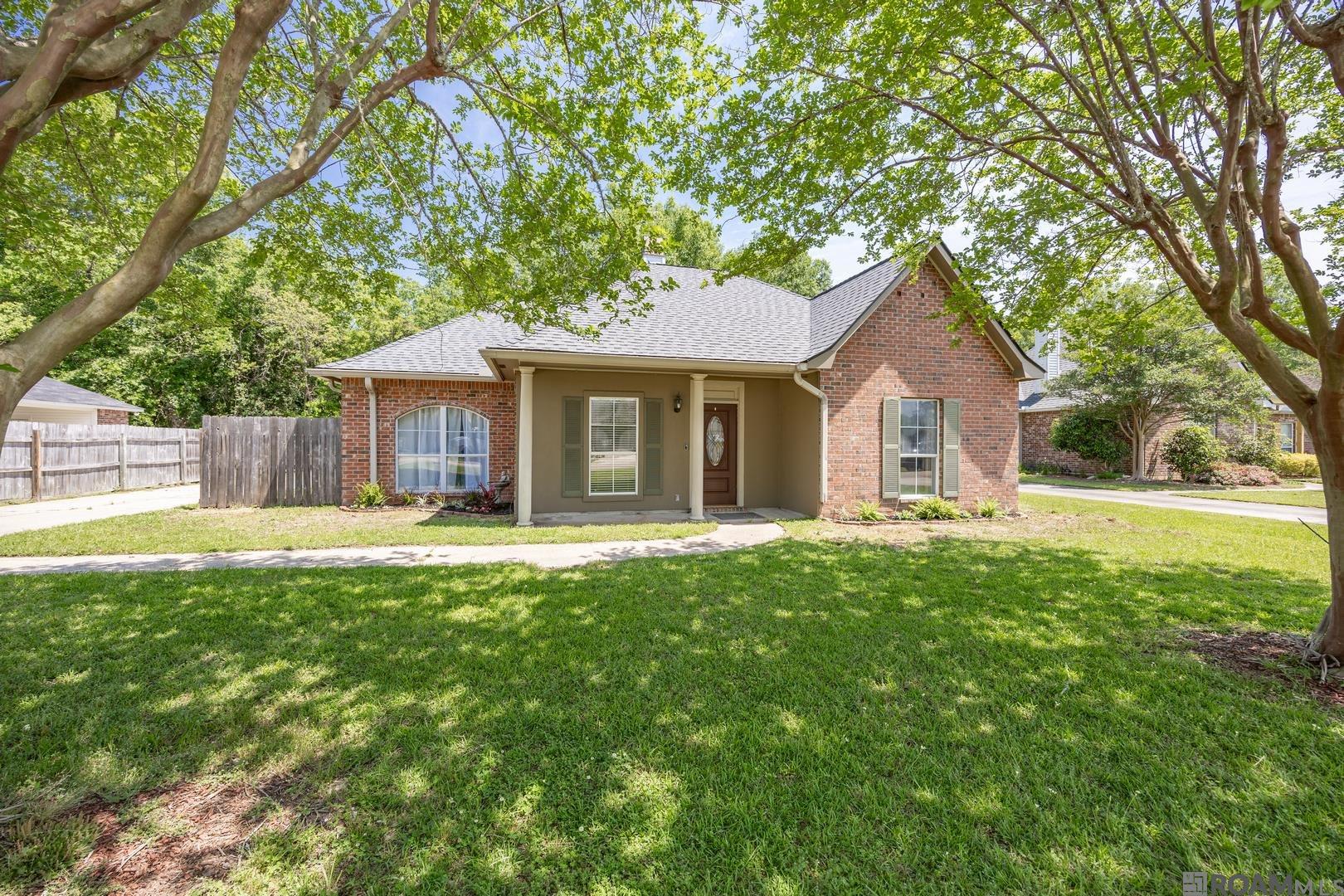 30914 Carriage Way, Denham Springs, Louisiana image 4