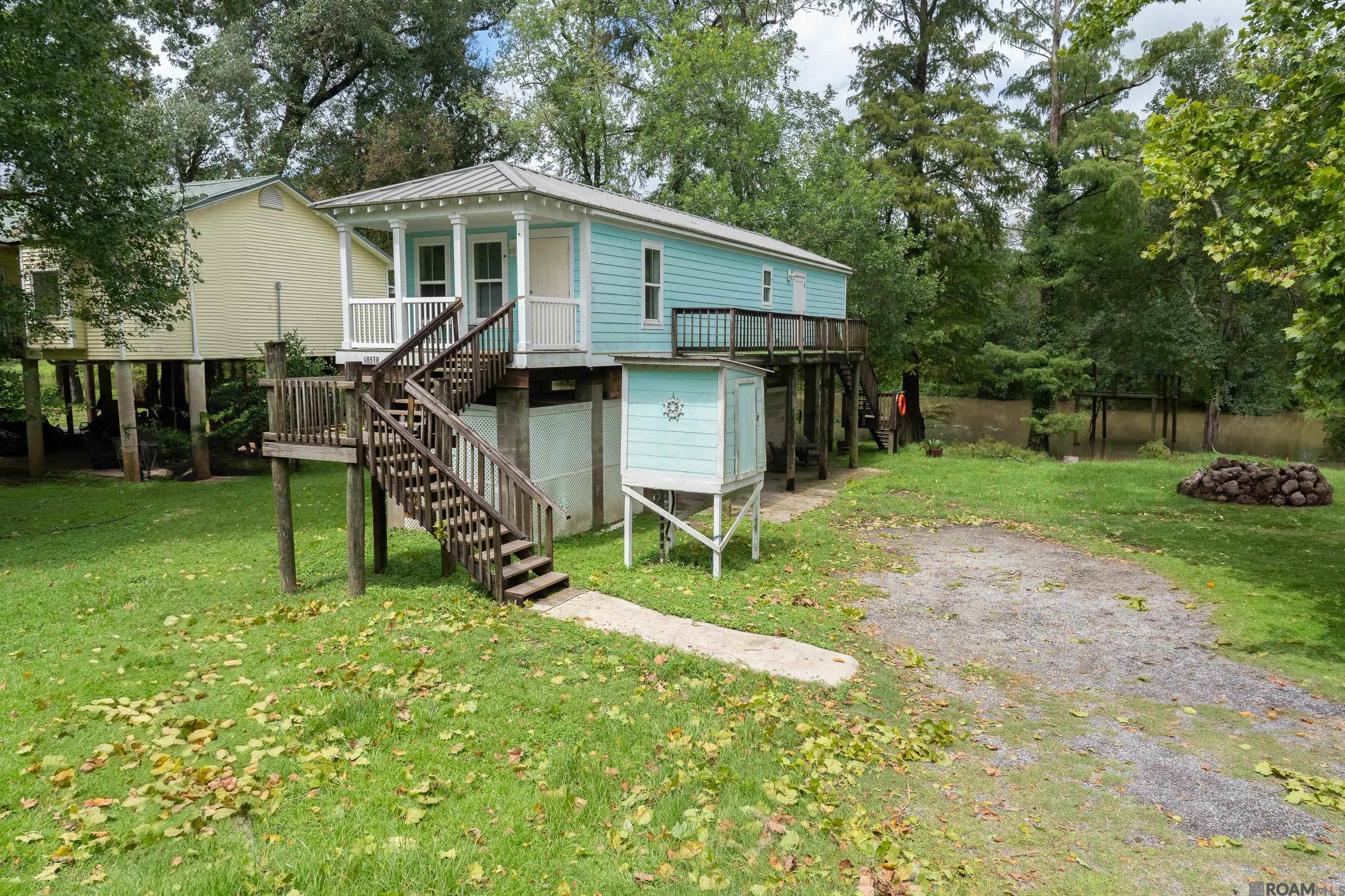 18518 Manchac Point Rd, Prairieville, Louisiana image 1