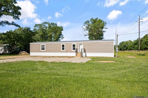 Mobile Home For Sale - 30117 Corbin Ave<br/> Walker, LA 70785