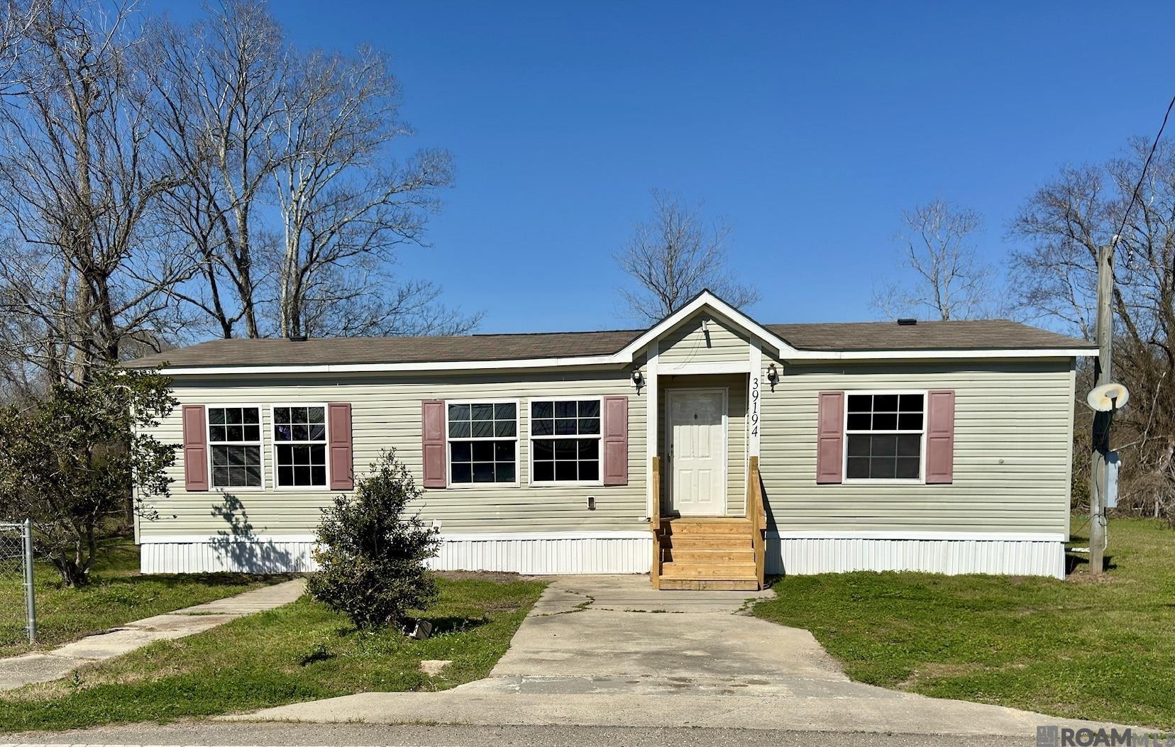 39194 Worthy Rd, Gonzales, Louisiana image 1