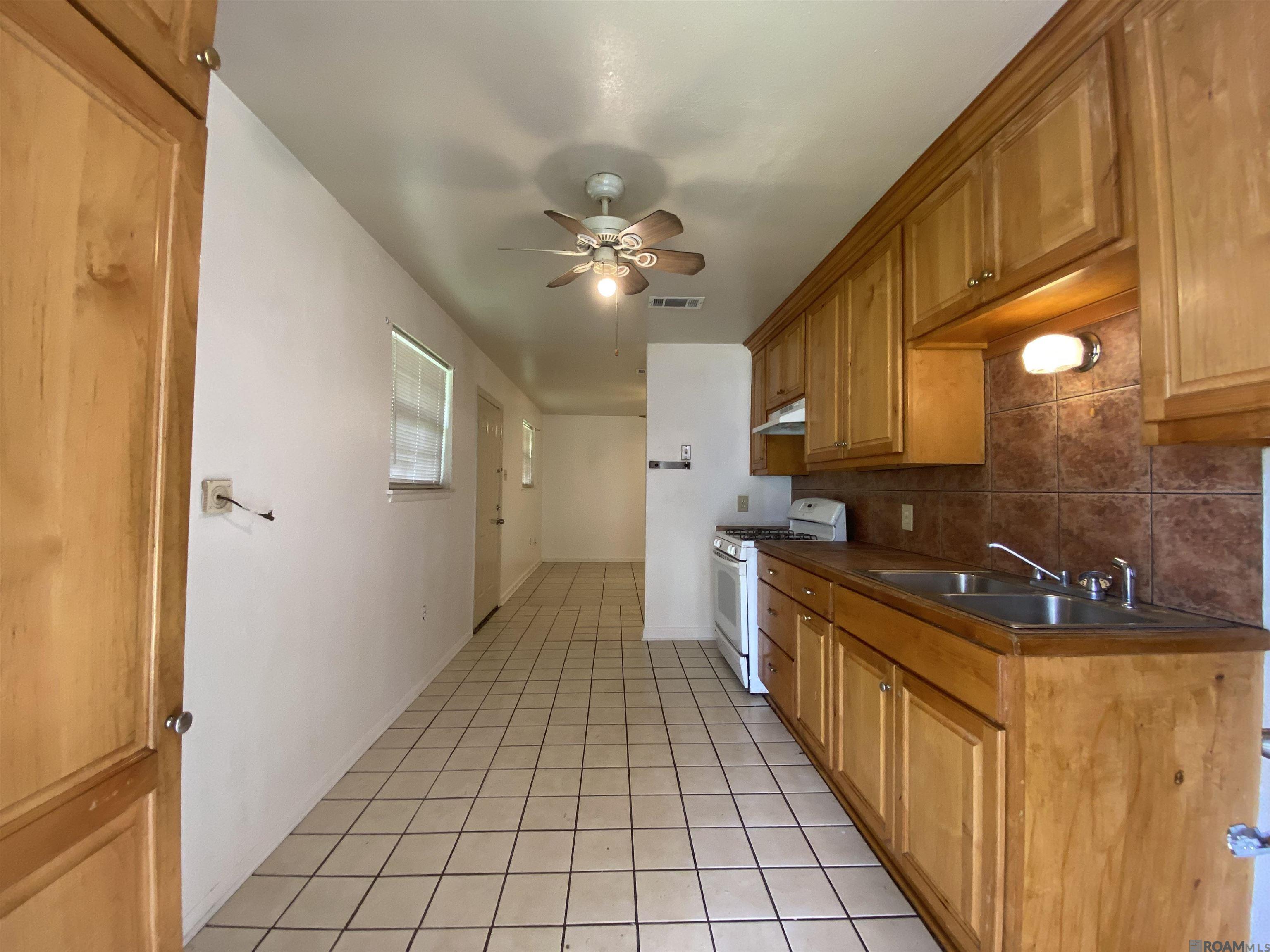 2423 Eastgate Dr, Baton Rouge, Louisiana image 2