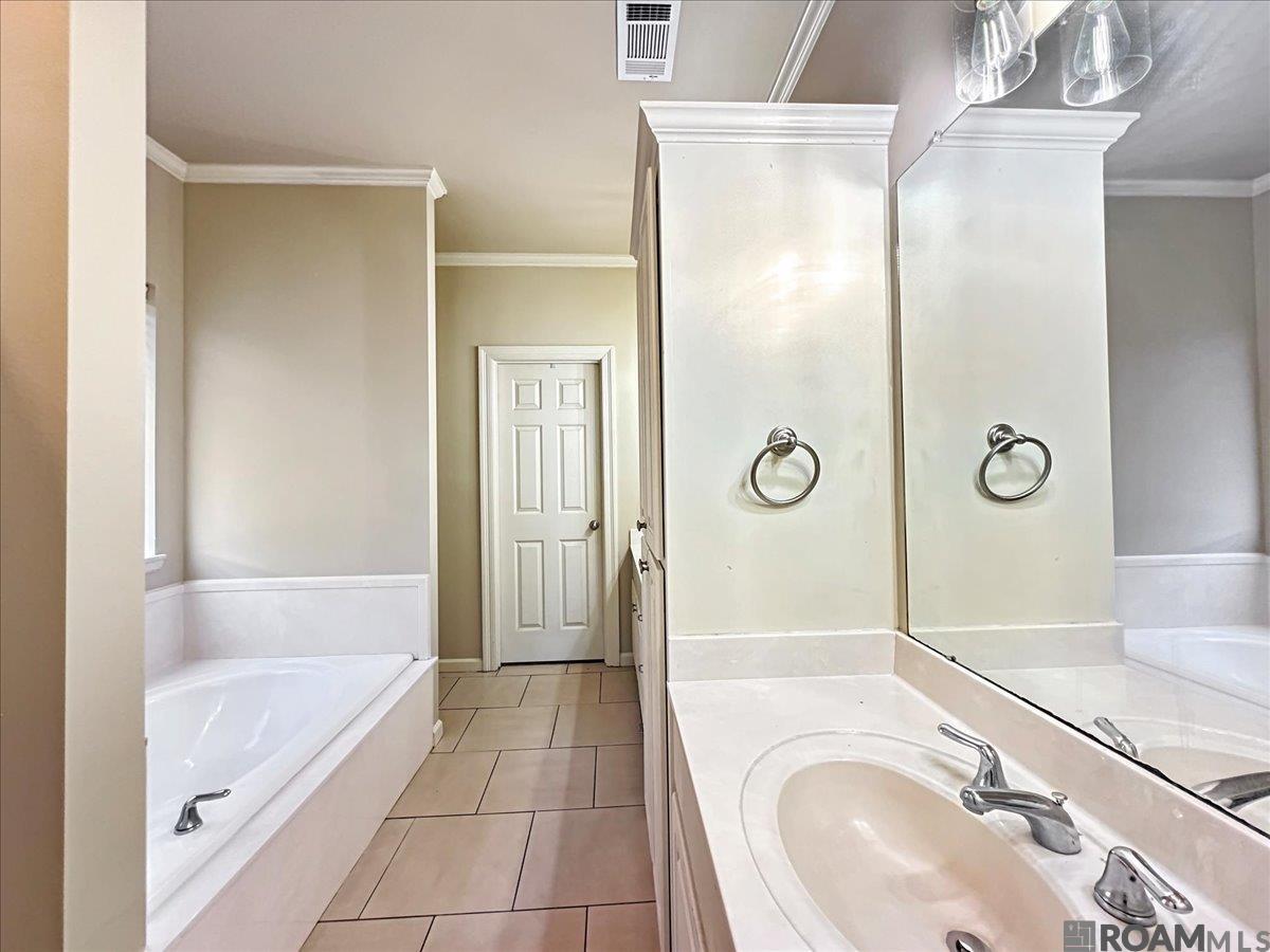 33927 Renee Ave, Denham Springs, Louisiana image 7