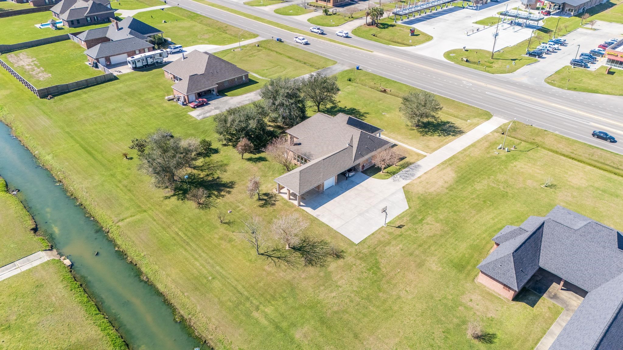 613 North Canal Boulevard, Thibodaux, Louisiana image 31