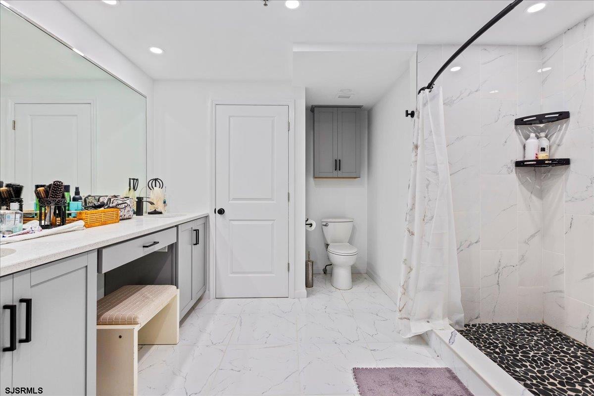 Atlantic City, New Jersey 08401, United States, 2 Bedrooms Bedrooms, ,2 BathroomsBathrooms,Residential,Active,29282