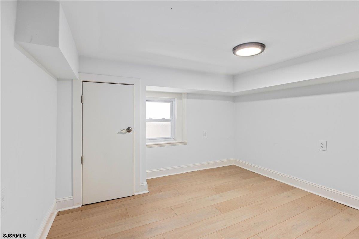 Ventnor, New Jersey 08406, United States, 8 Bedrooms Bedrooms, ,5 BathroomsBathrooms,Residential,Active,19415